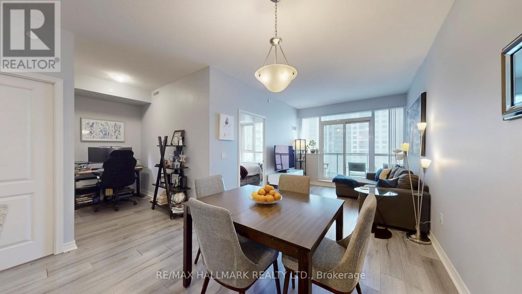 910 - 349 Rathburn Road W, Mississauga (creditview)