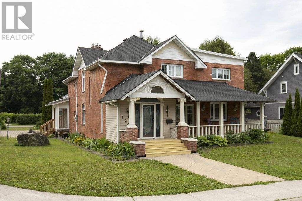 124 Upton Rd, Sault Ste. Marie