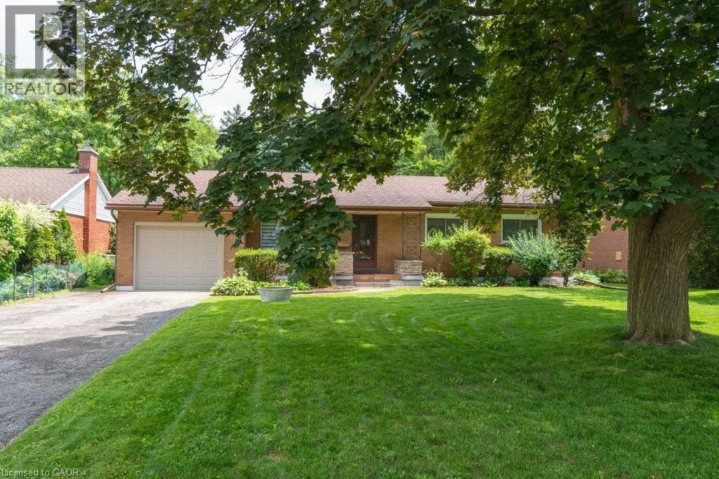 139 Mackay Crescent, Waterloo