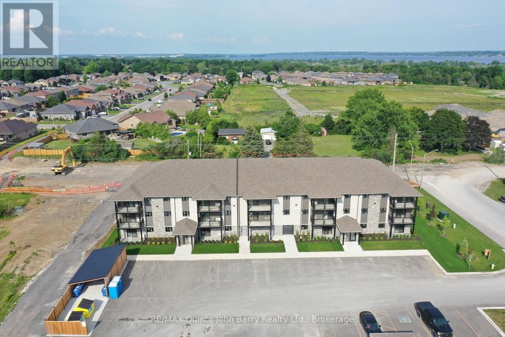 102-10 Hillside Meadow Drive, Quinte West (murray Ward)