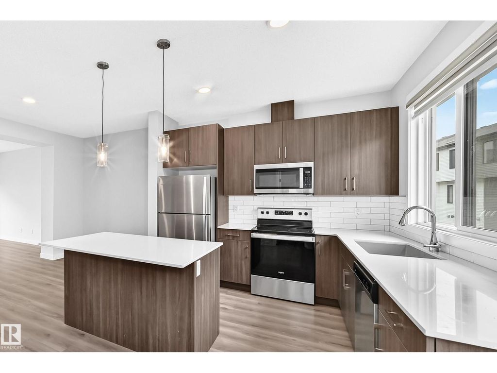 #82 11910 35 Av Sw, Edmonton