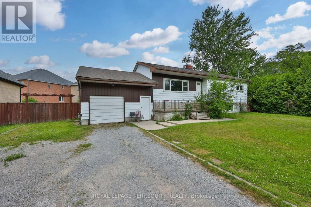 254 Lakeland Crescent, Richmond Hill (oak Ridges Lake Wilcox)
