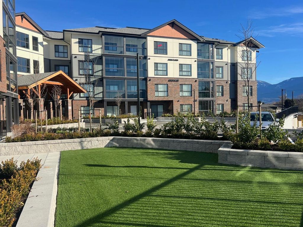 306 8497 Young Road|chilliwack Proper South, Chilliwack