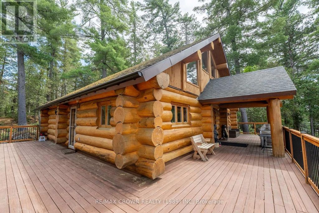 28 Cassels Lake C Island, Temagami