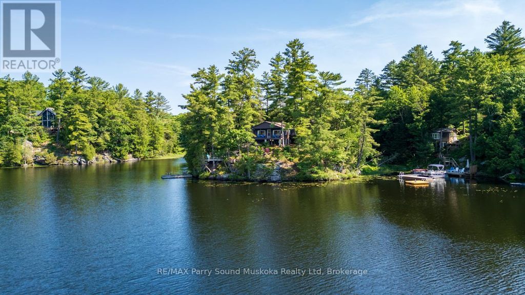 509 Horseshoe Lake Wa (bear Lane), Seguin