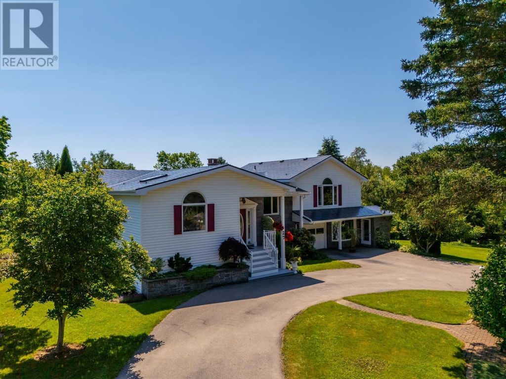 27 Basin View Lane, Upper Clements