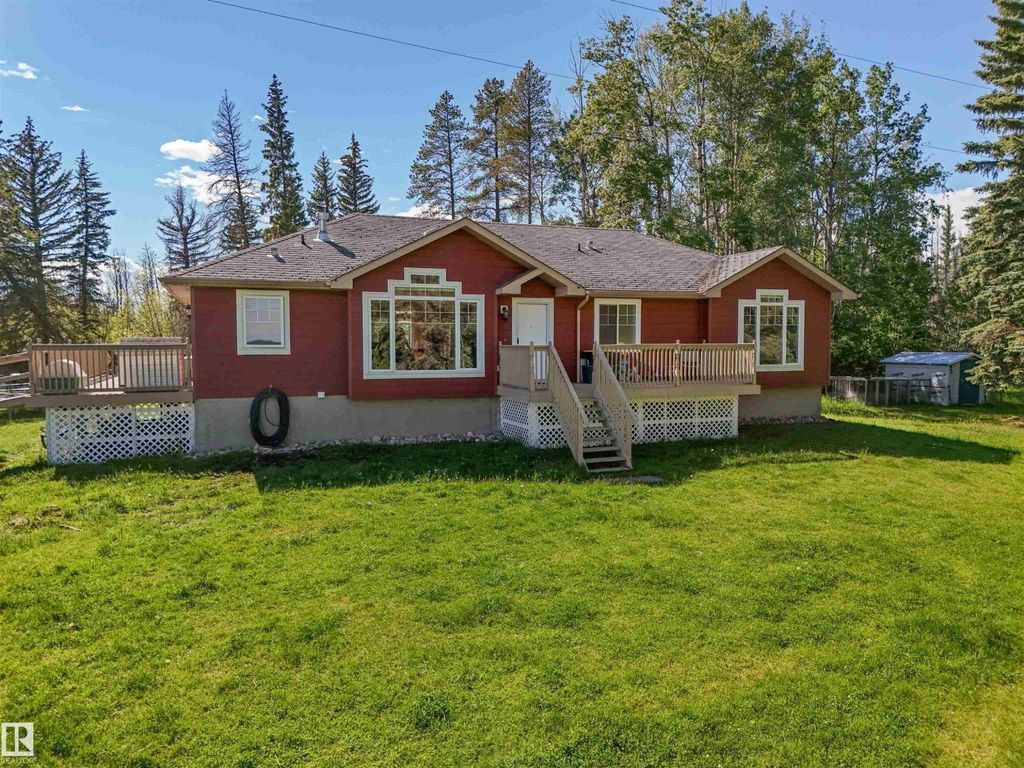 7017 Twp Road 514, Rural Parkland County