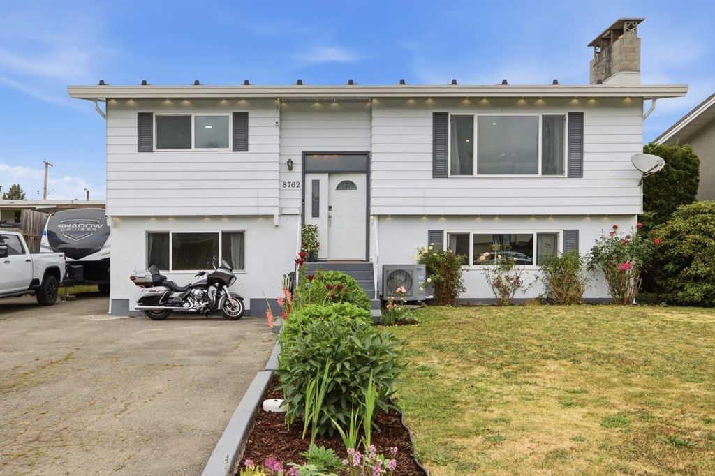 8762 Cornwall Crescent|chilliwack Proper South, Chilliwack