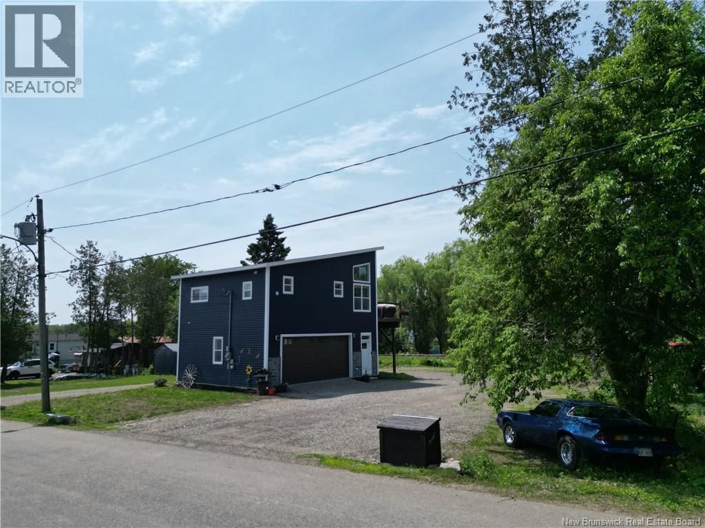 66 Riverside Drive, St. Stephen