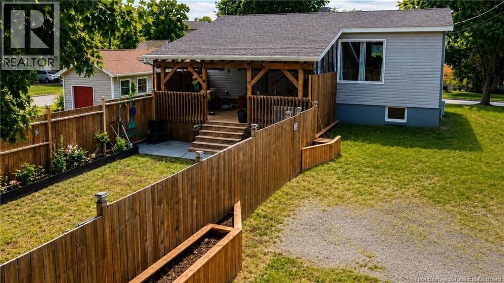 1245 St Theresa Crescent, Bathurst