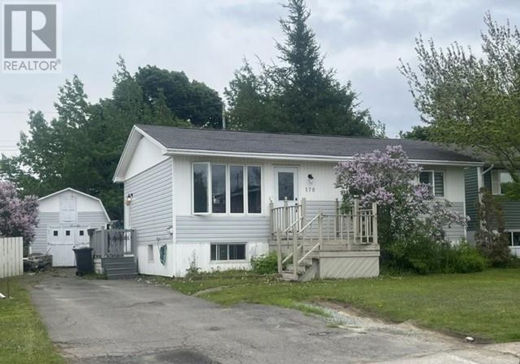 170 Byrd Avenue, Gander