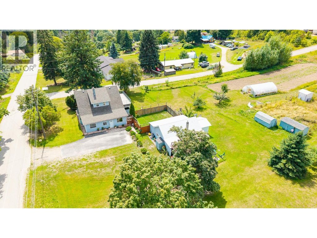 5315 Cory Road, Wynndel