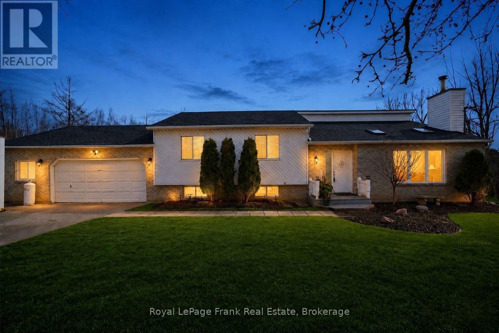 128 River Road, Kawartha Lakes (manvers)
