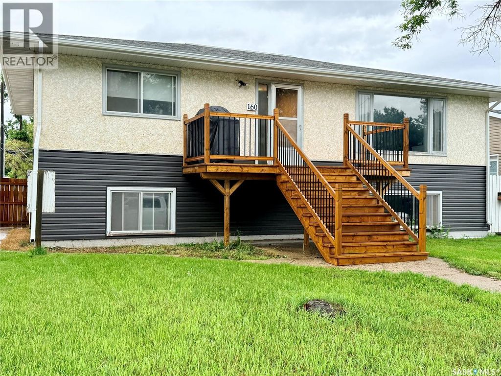 160 3rd Avenue Se, Swift Current