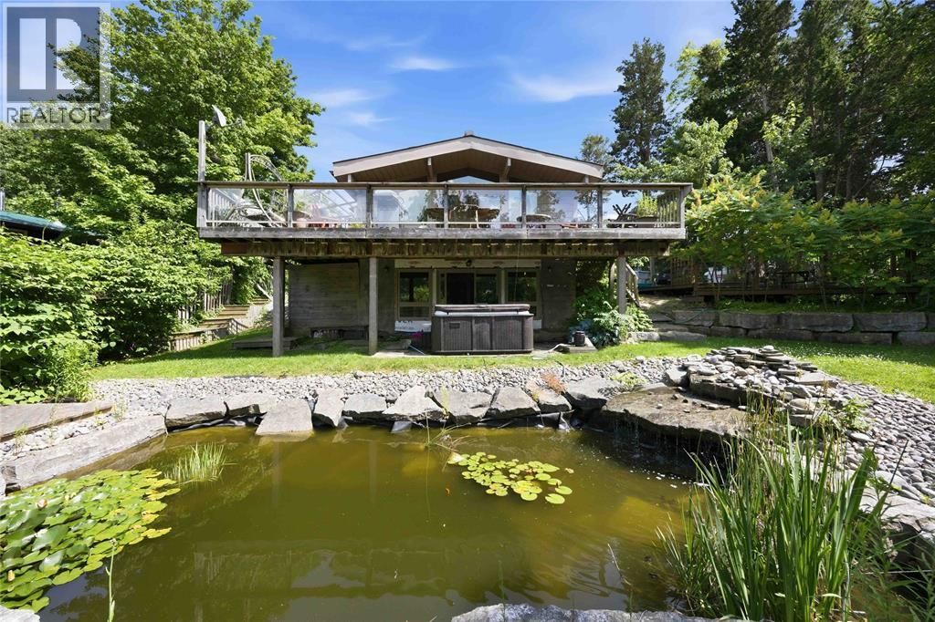 5496 Huronview Avenue, Lambton Shores