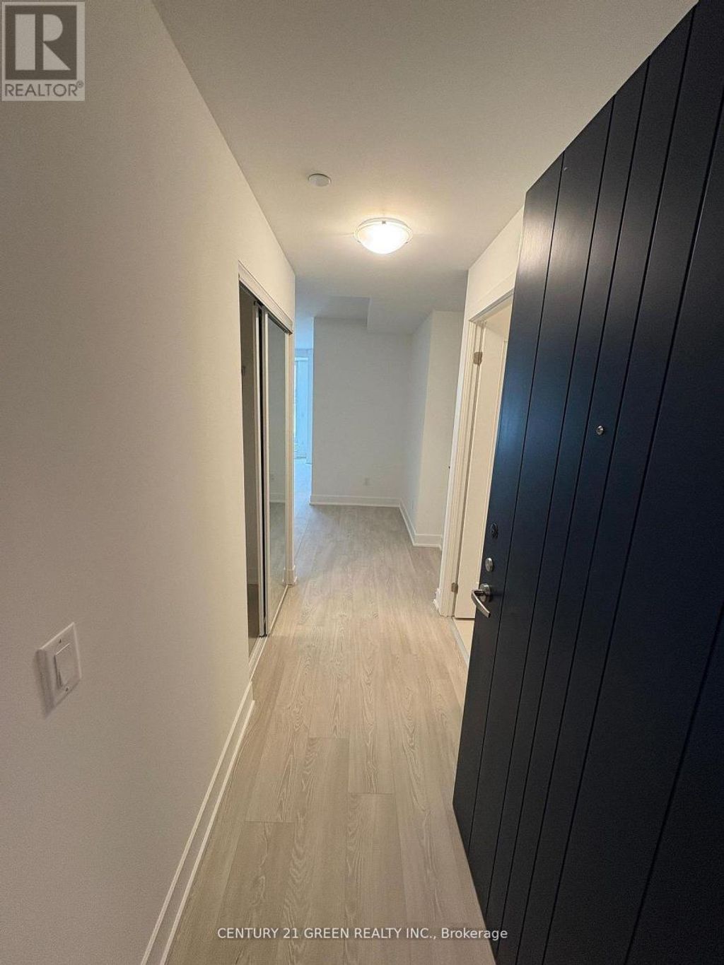 219 - 2545 Simcoe Street N, Oshawa (windfields)
