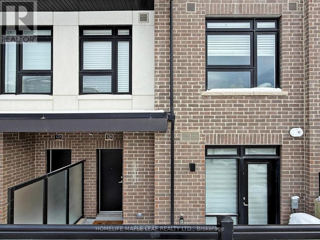 124 - 1569 Rose Way, Milton (cb Cobban)