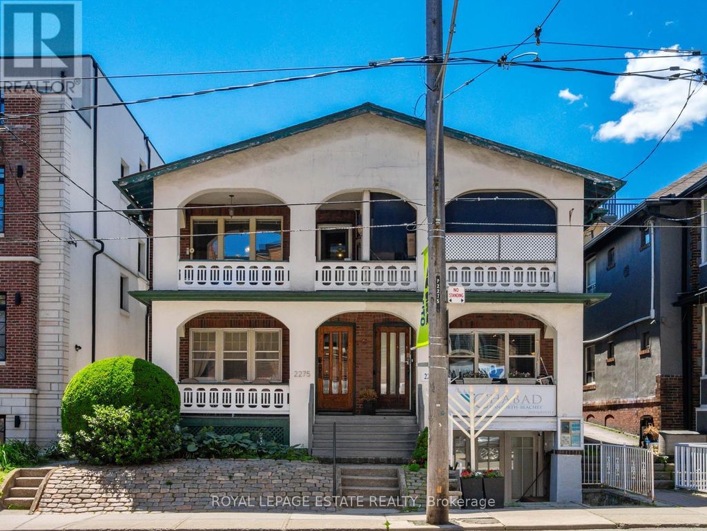 2275 Queen Street E, Toronto (the Beaches)