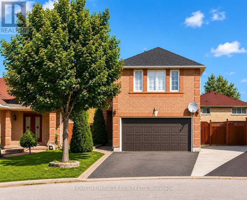 6 Flaming Oak Court, Brampton (fletcher's Creek South)