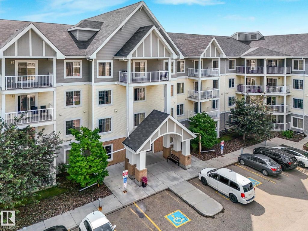 #214 2204 44 Av Nw, Edmonton