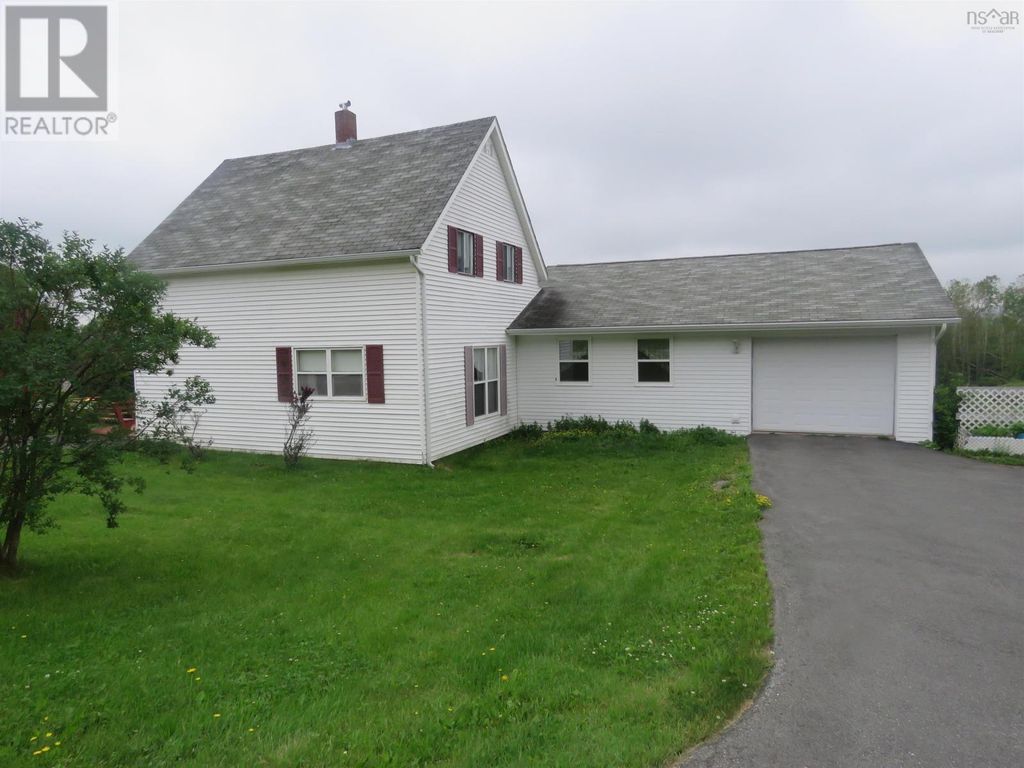 2274 South Main Street, Westville