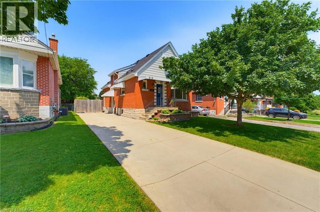 282 East 13th Street, Hamilton