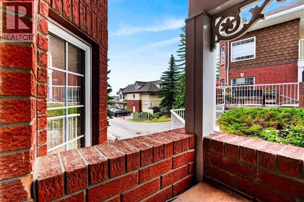 3205 Sienna Park Green Sw, Calgary