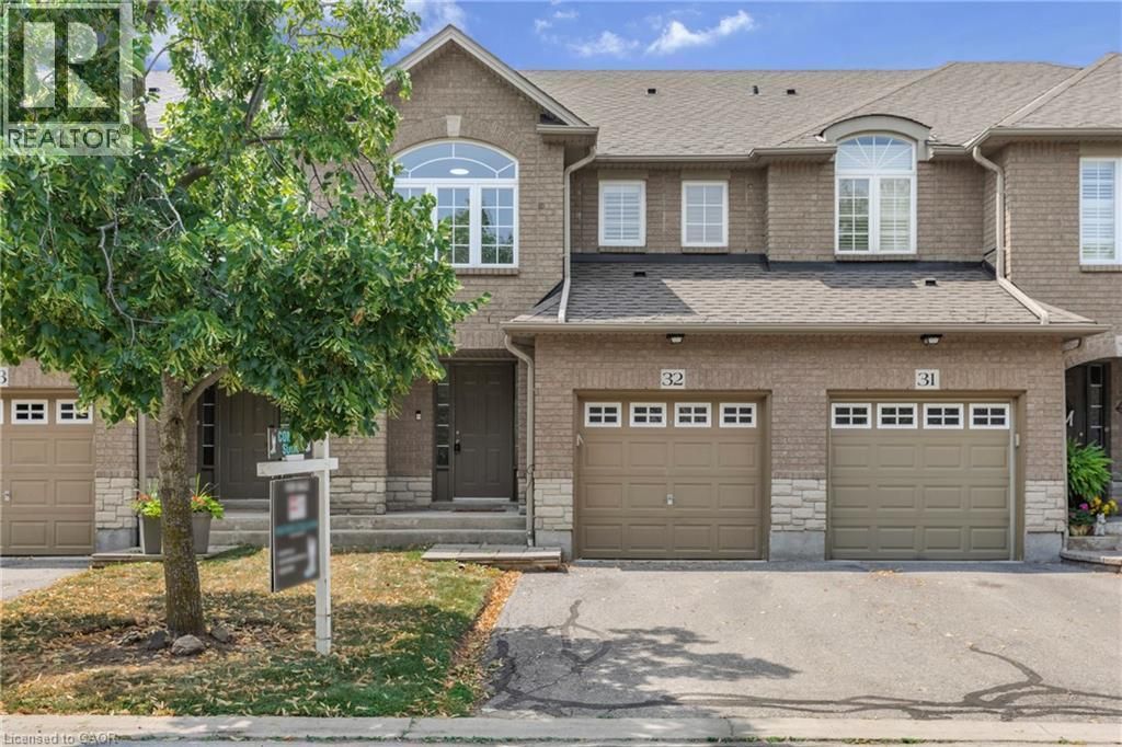130 Robert Street Unit# 32, Milton