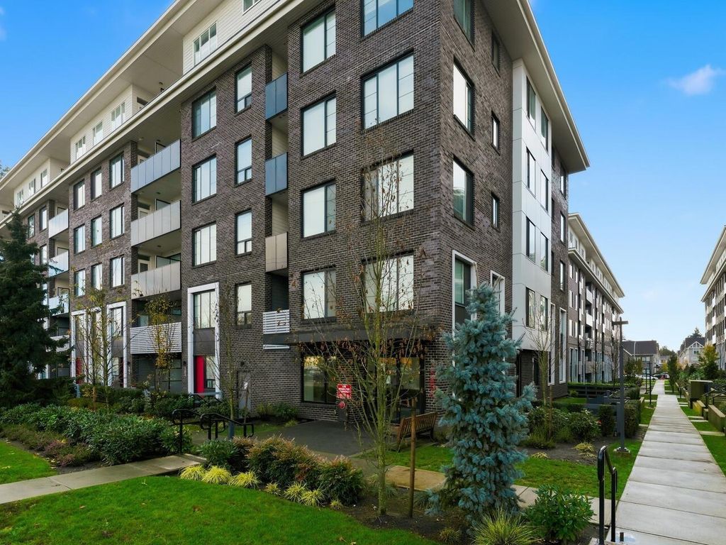 203 15858 Fraser Highway, Surrey