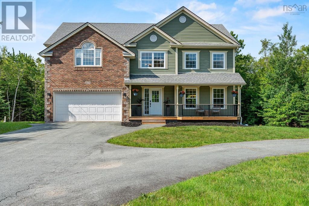 275 Canterbury Lane, Fall River