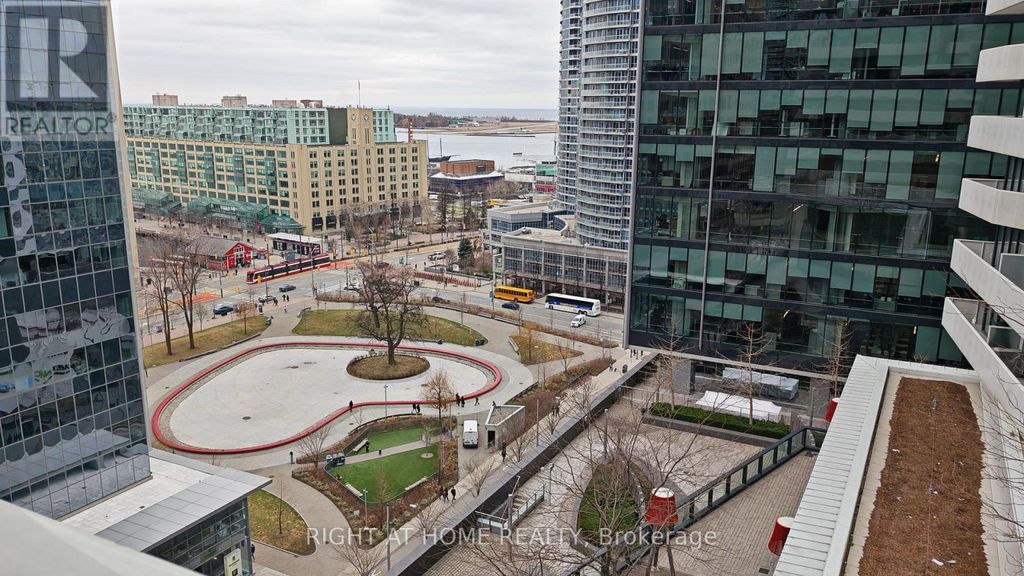 1401 - 88 Harbour Street, Toronto (waterfront Communities)