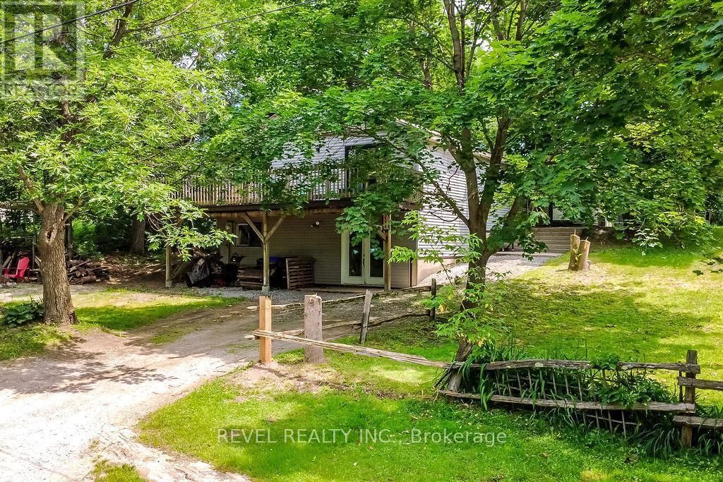 3267 Albany Street, Severn (washago)