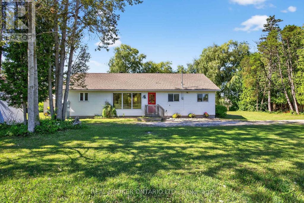 2174 Atkinson Road, Springwater