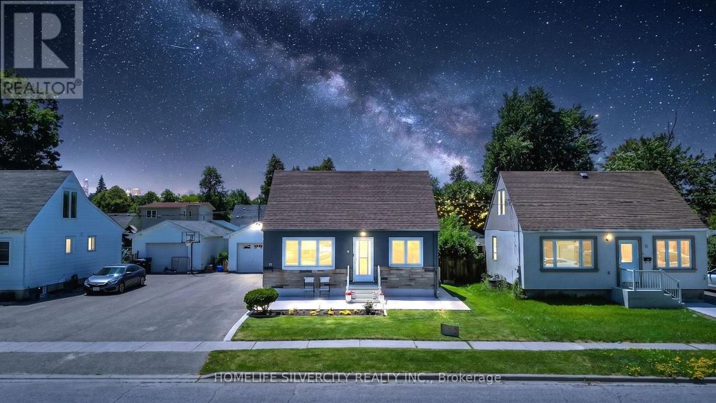 19 Pleasantview Avenue, Brampton (brampton West)