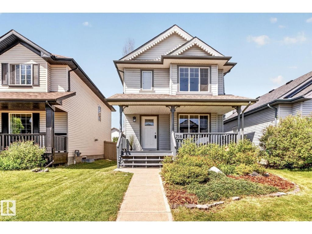 718 88a St Sw, Edmonton