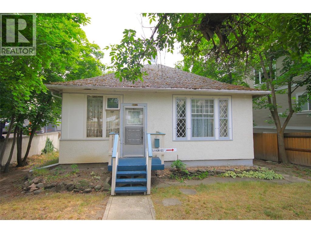 3802 32 Avenue, Vernon