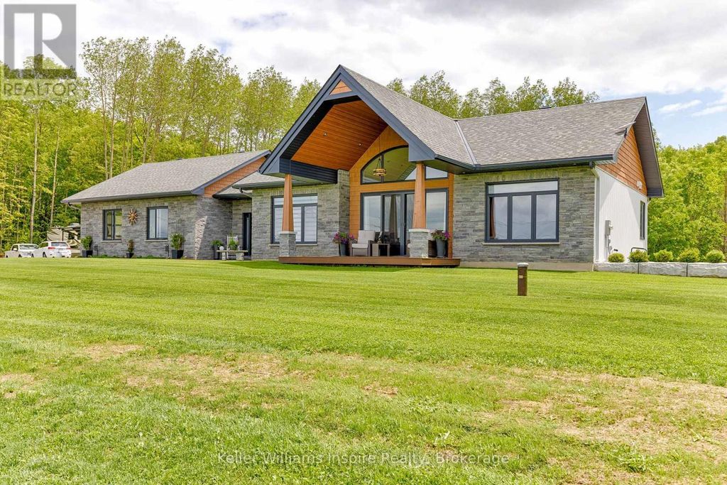 402 Lapasse Road, Whitewater Region