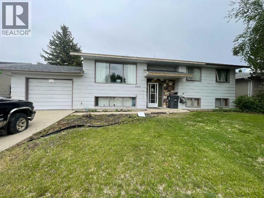 1020 1 Street W, Kindersley