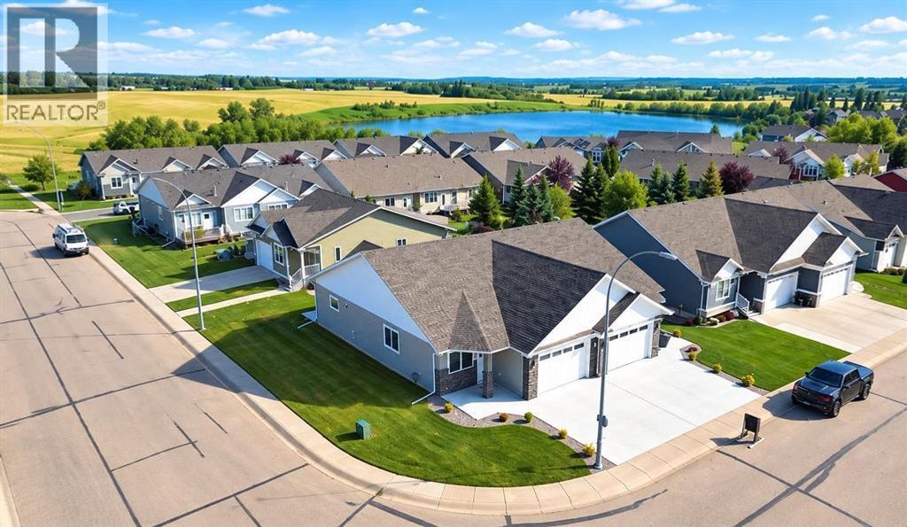 4940 Beardsley Avenue, Lacombe