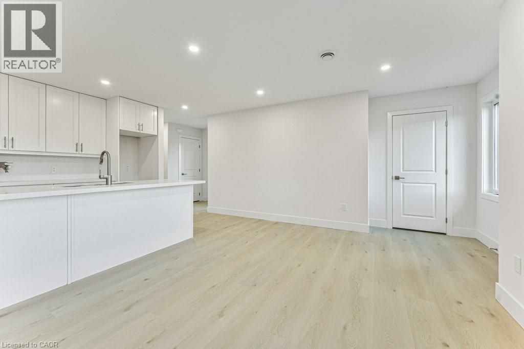 66 Gage Avenue Unit# 2, Kitchener
