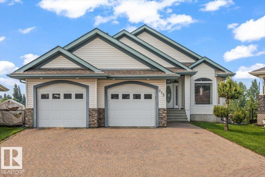 215 Westerra Pt, Stony Plain