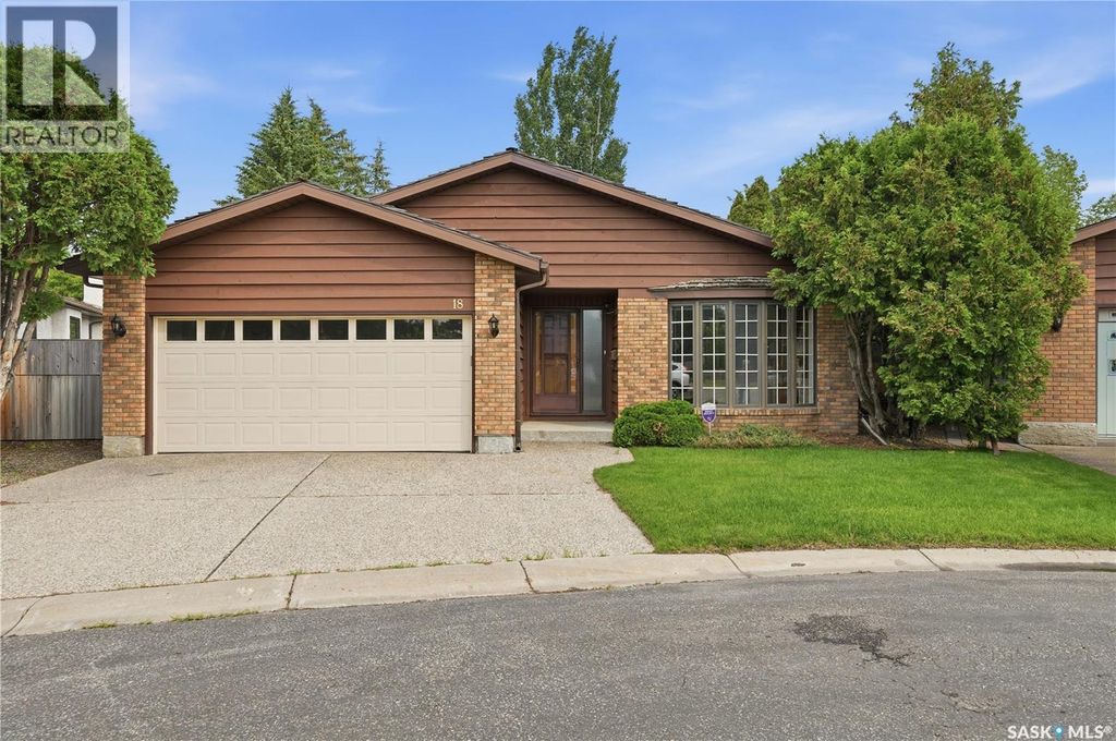 18 Lakeview Place, Regina