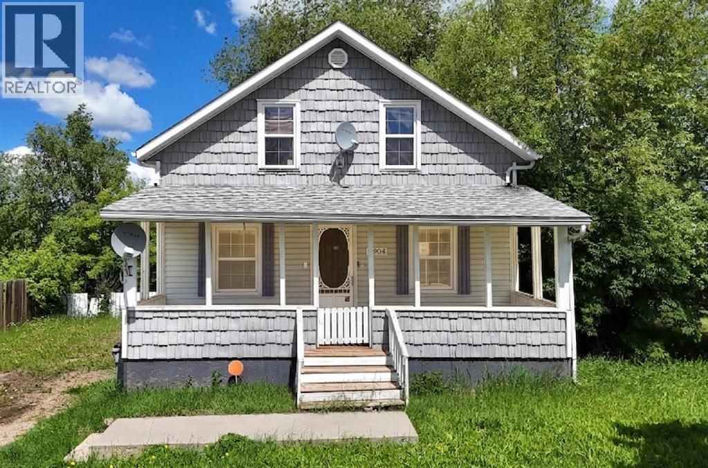 4904 58th Avenue, High Prairie