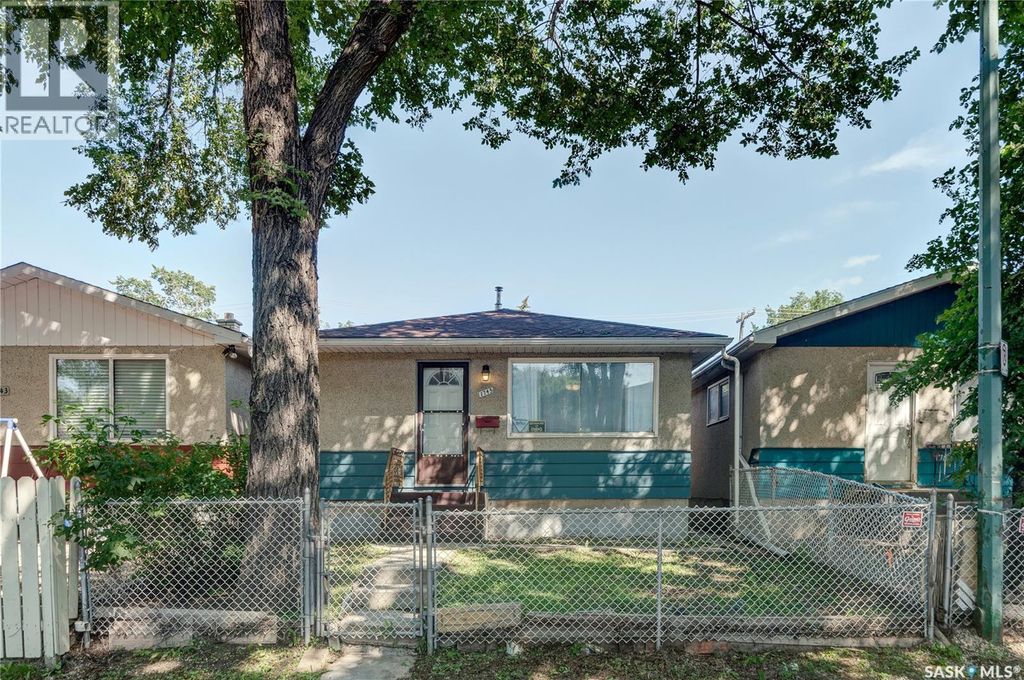 1745 Quebec Street, Regina