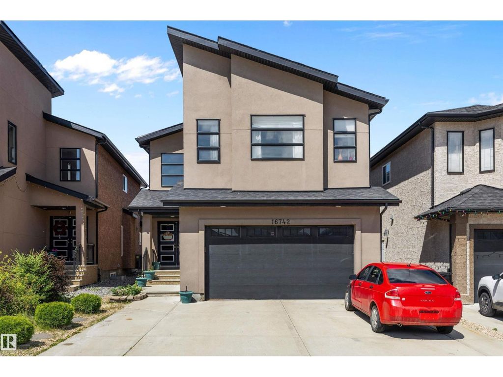 16742 61 St Nw, Edmonton