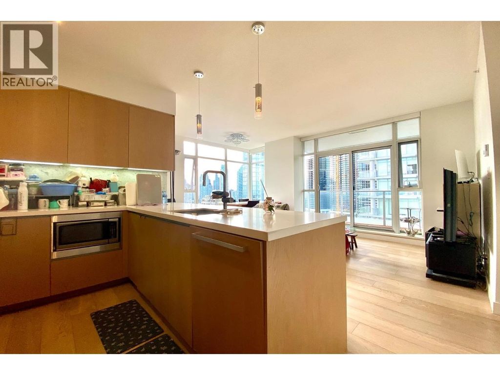 2208 6588 Nelson Avenue, Burnaby