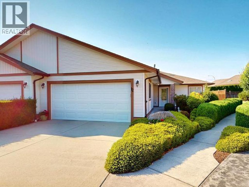 12-4897 Ontario Ave, Powell River