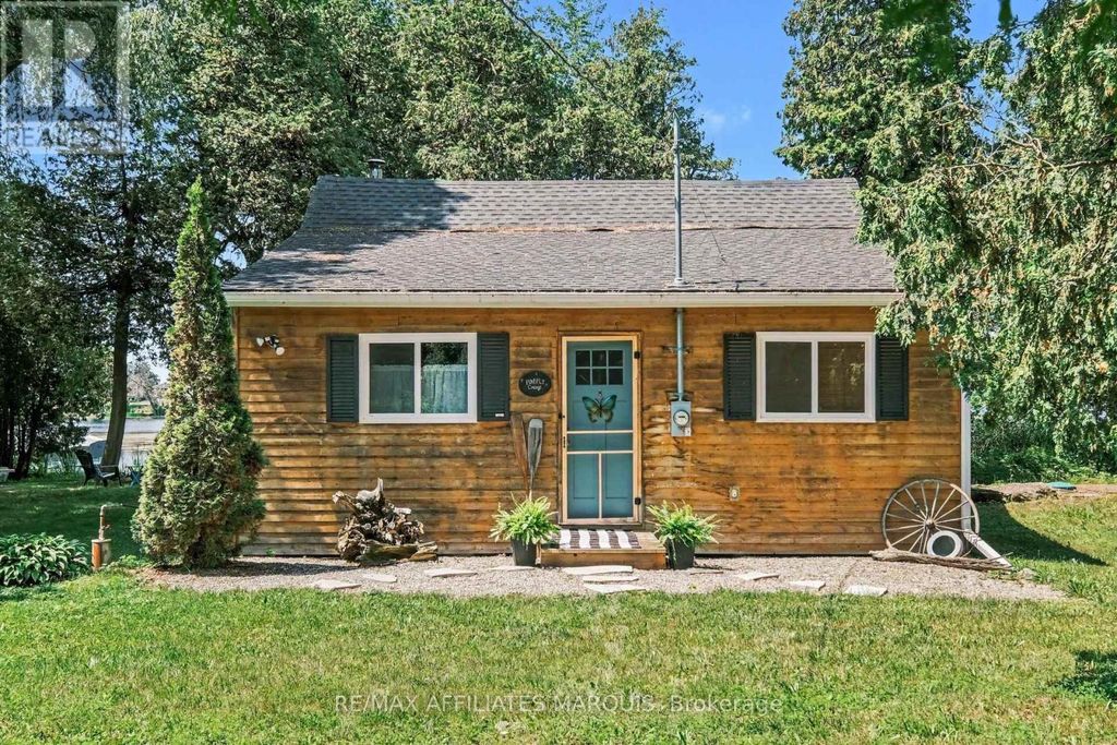 388 Cottage Road, Montague