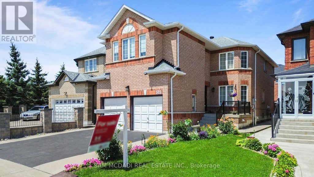 525 Driftcurrent Drive, Mississauga (hurontario)