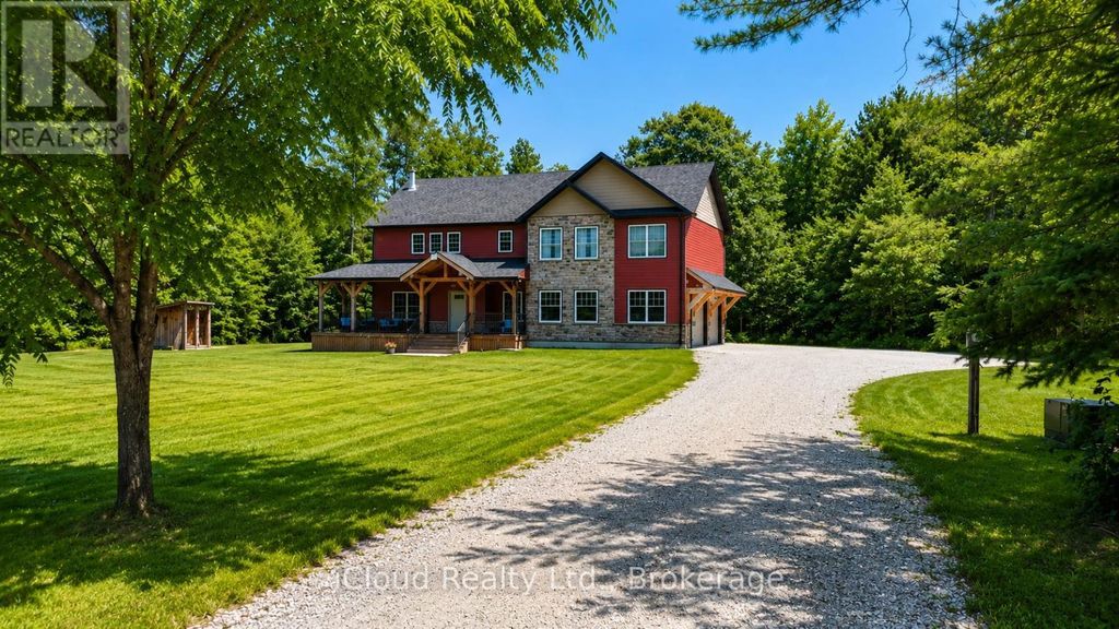 2091 Dwyer Road, Springwater